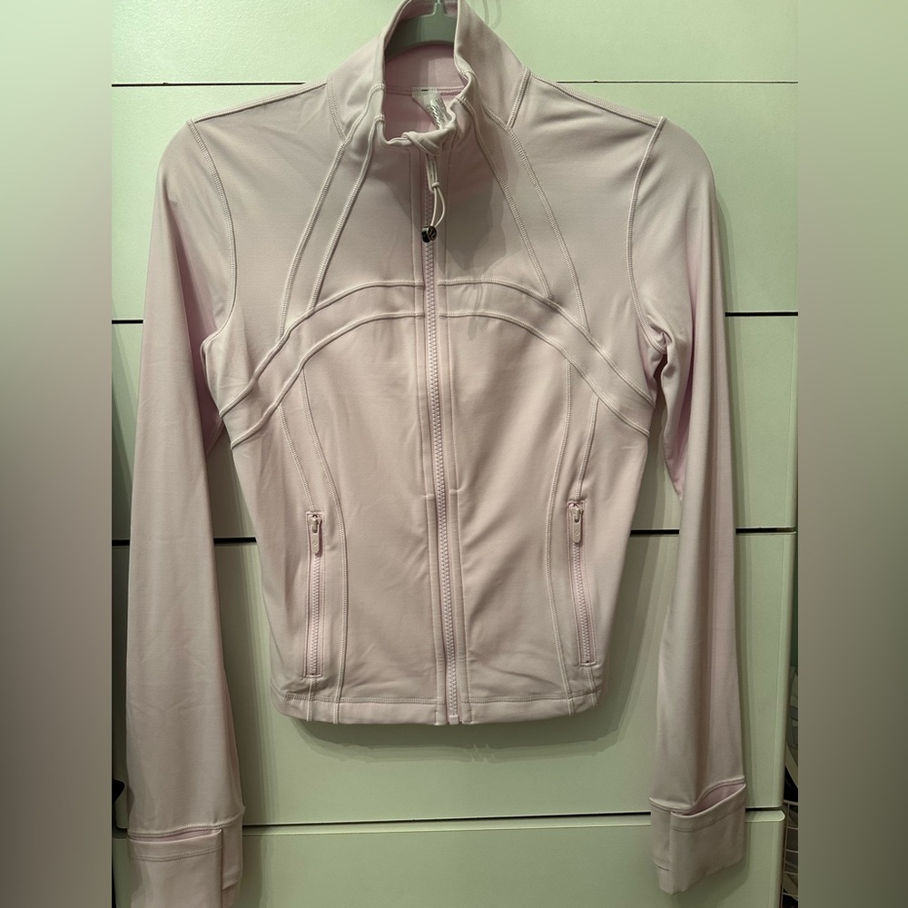 brand new lululemon define cropped jacket in meadowsweet pink! perfect condition